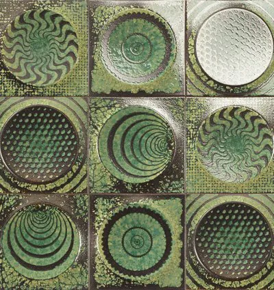 SHAPES EMERALD 20x20